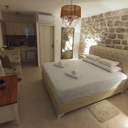 Bella Vista Zmukic Appartement Perast Buitenkant foto