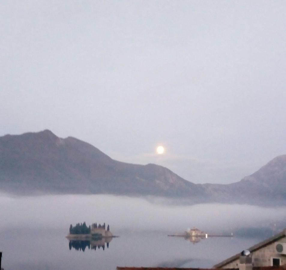 Bella Vista Zmukic Appartement Perast Buitenkant foto
