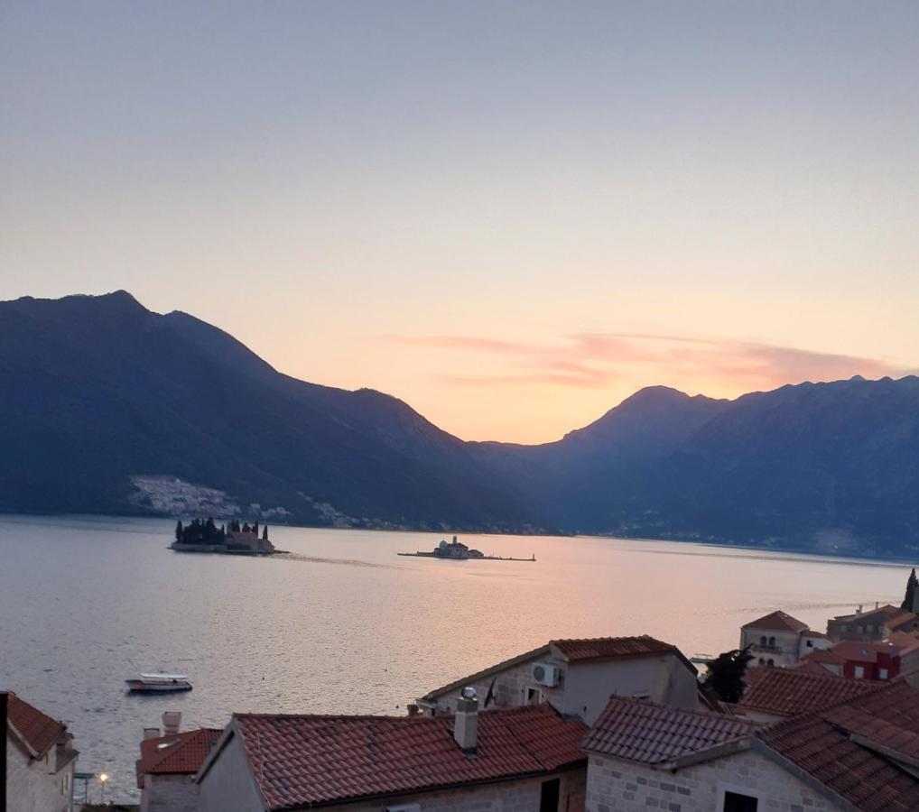 Bella Vista Zmukic Appartement Perast Buitenkant foto