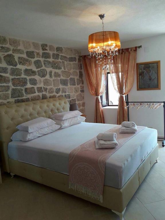 Bella Vista Zmukic Appartement Perast Buitenkant foto
